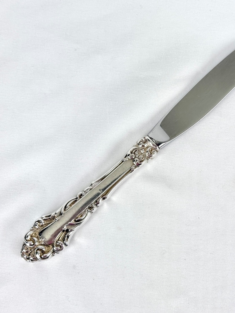 Vintage Grand Renaissance Sterling Silver Dinner Knife 9 inch Reed and Barton